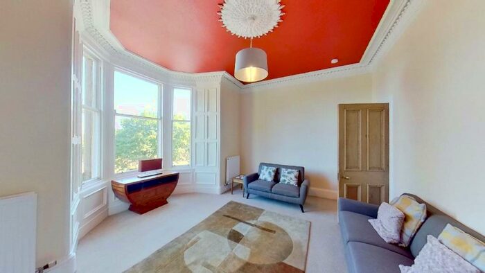 2 Bedroom Apartment To Rent In Wellington Street, Edinburgh, Midlothian, EH7