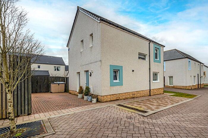 3 Bedroom Detached House For Sale In Picketlaw Lane, Eaglesham, G76