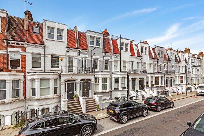 1 Bedroom Flat To Rent In Rostrevor Road, London, SW6