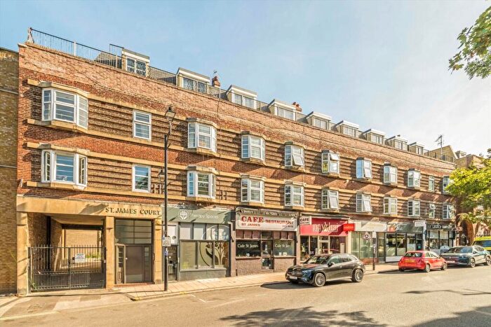 2 Bedroom Flat For Sale In St. James Road, Surbiton, KT6