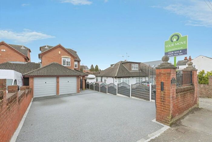 4 Bedroom Link Detached House For Sale In Main Road, Longfield, Kent, DA3