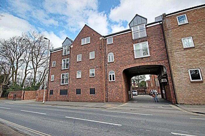 3 Bedroom Flat To Rent In Regal Court, Manor Road, Beverley, East Riding Of Yorkshi, HU17