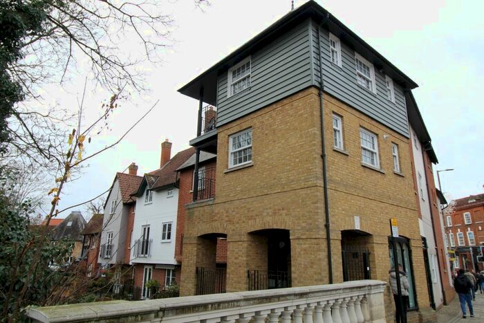 2 Bedroom Flat To Rent In Town Mill Mews, Hertford SG14