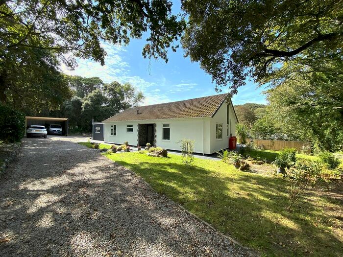 4 Bedroom Detached House For Sale In Reskadinnick, Camborne, TR14