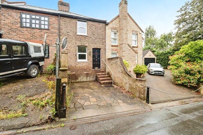 2 Bedroom Property To Rent In Mott Street, Loughton, IG10