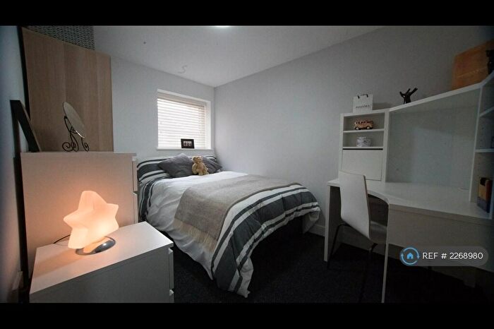 6 Bedroom Terraced House To Rent In Albert Edward Road, Liverpool, L7