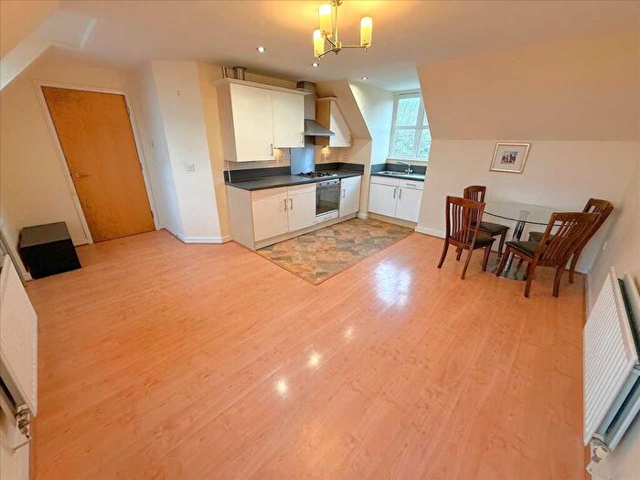 1 Bedroom Apartment To Rent In Sandpiper Close, Waterstone Park, Greenhithe, DA9