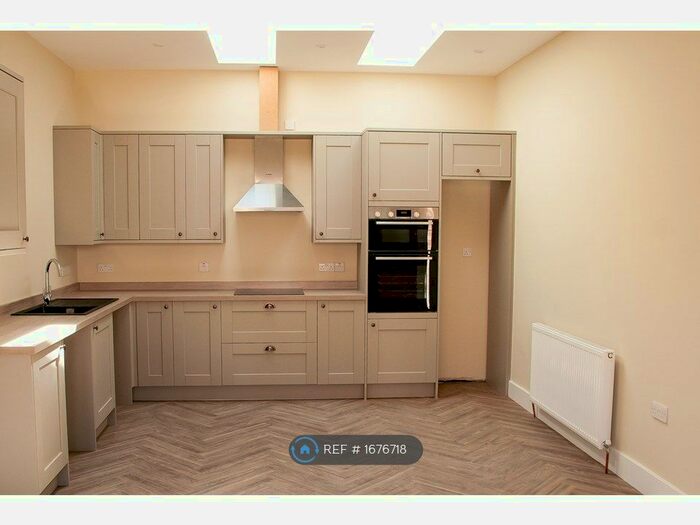 2 Bedroom Bungalow To Rent In Rackham Court, Diss, IP22