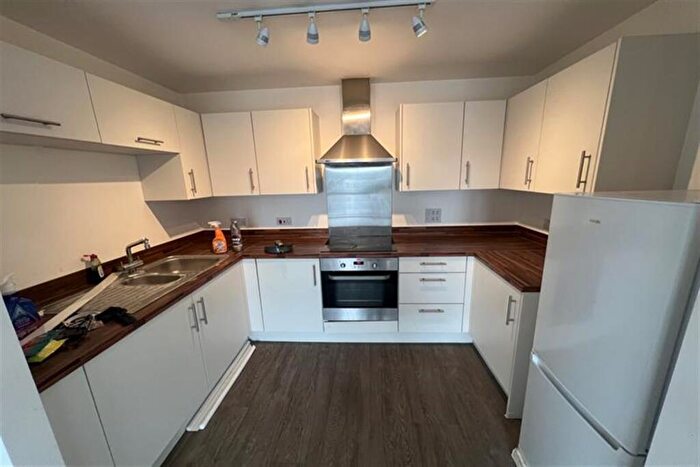 2 Bedroom Flat For Sale In Hackney House, DA17