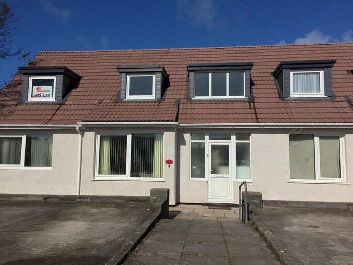 1 Bedroom Flat To Rent In Highfield Close, Porthcawl, CF36