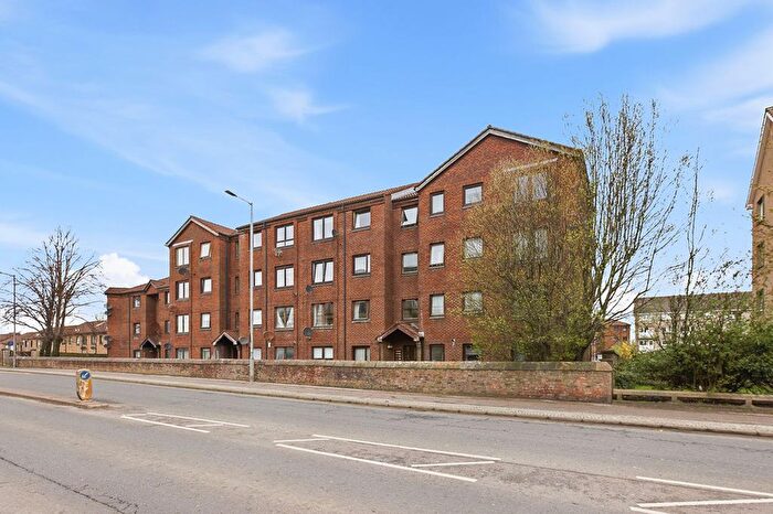 1 Bedroom Flat For Sale In Larkin Gardens, Paisley, PA3