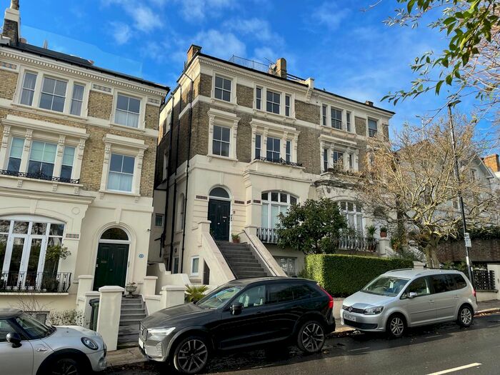 3 Bedroom Flat To Rent In Highgate West Hill, Highgate, London, N6
