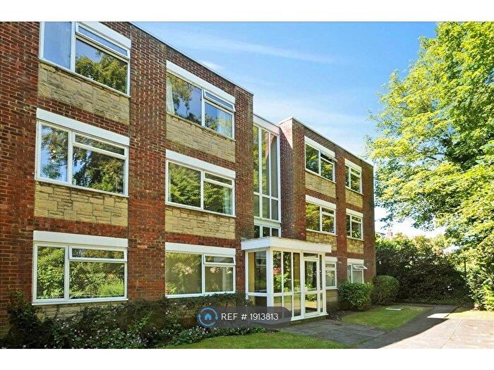 2 Bedroom Flat To Rent In Spencer Court, Wallington, SM6