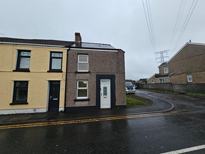 2 Bedroom End Terrace House To Rent In Llandafen Road, Llanelli, SA14