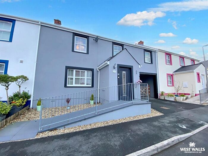 3 Bedroom Terraced House For Sale In Johnston, SA62