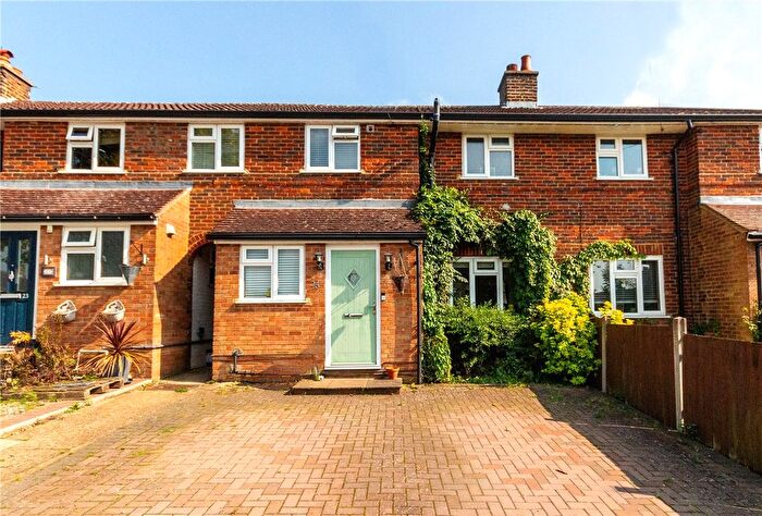 3 Bedroom Terraced House For Sale In Hilltop, Redbourn, St. Albans, Hertfordshire, AL3