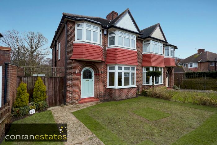 4 Bedroom Semi-Detached House To Rent In Ashridge Crescent, Shooters Hill, SE18