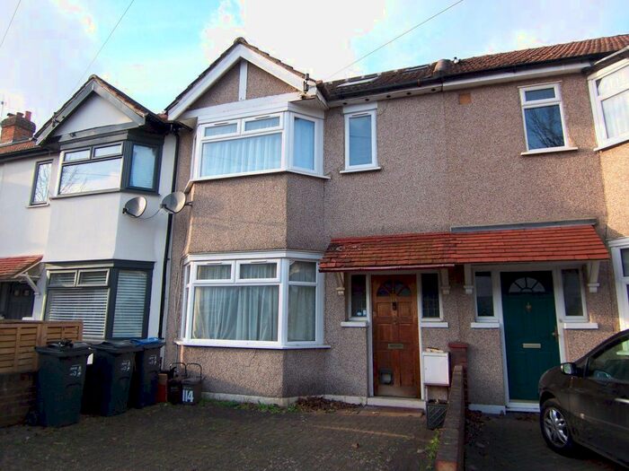 4 Bedroom Property To Rent In Tennyson Avenue, New Malden, KT3