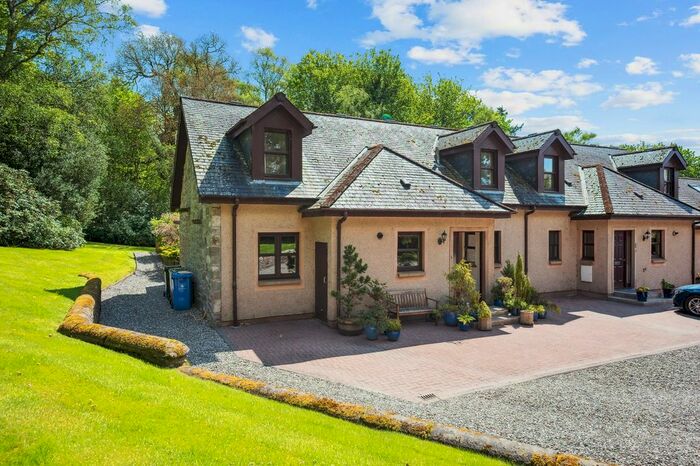 3 Bedroom Mews For Sale In Buchanan Mews, Drymen, Stirlingshire, G63