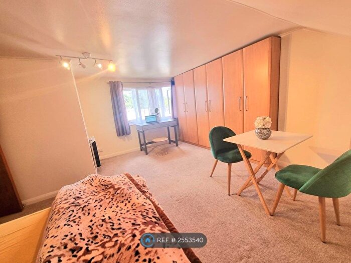 4 Bedroom Semi-Detached House To Rent In St. Marys Crescent, Staines-Upon-Thames, TW19