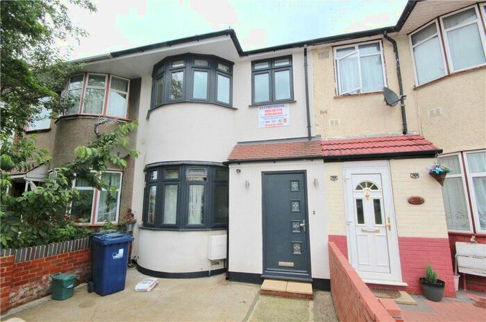 7 Bedroom Terraced House To Rent In Uxbridge Road, Southall, UB1