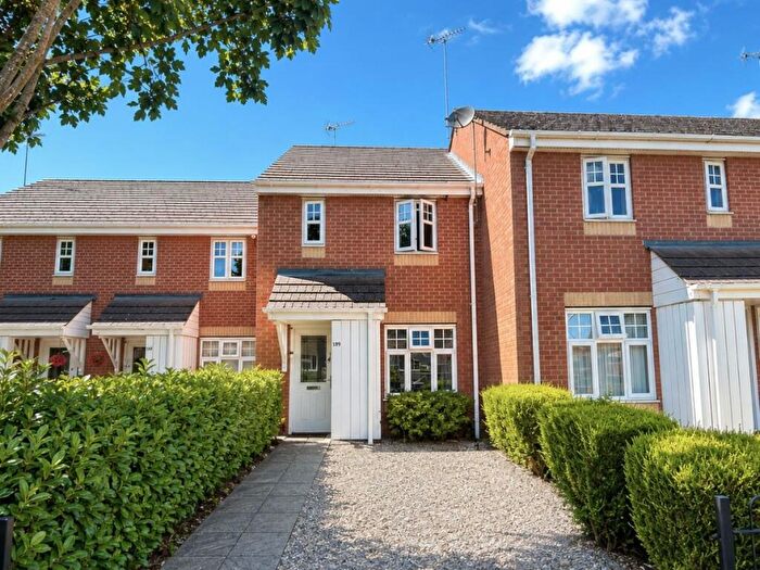 3 Bedroom Terraced House For Sale In Wrens Nest Road, Dudley, DY1