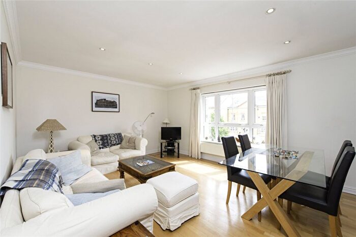 1 Bedroom Flat To Rent In Malthouse Drive, Chiswick, W4