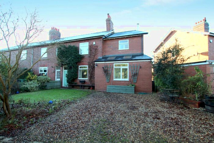3 Bedroom Semi-Detached House To Rent In Station Road, Copmanthorpe, York YO23