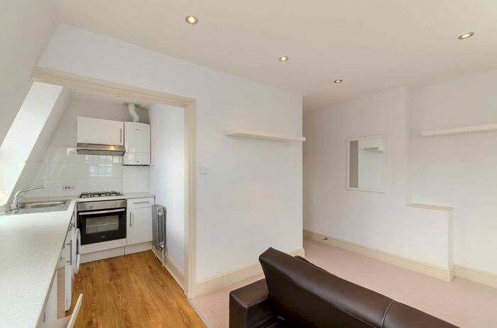 1 Bedroom Flat To Rent In Tachbrook Street, Pimlico, London, SW1V