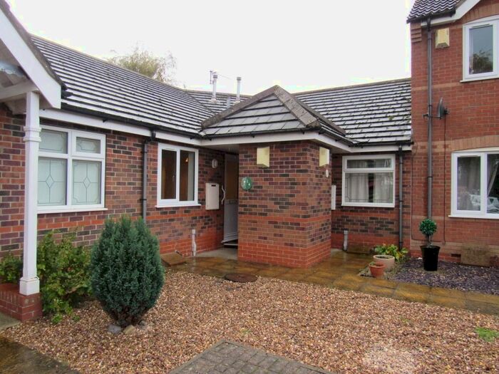 2 Bedroom Terraced Bungalow To Rent In Bramley Close, Louth, LN11