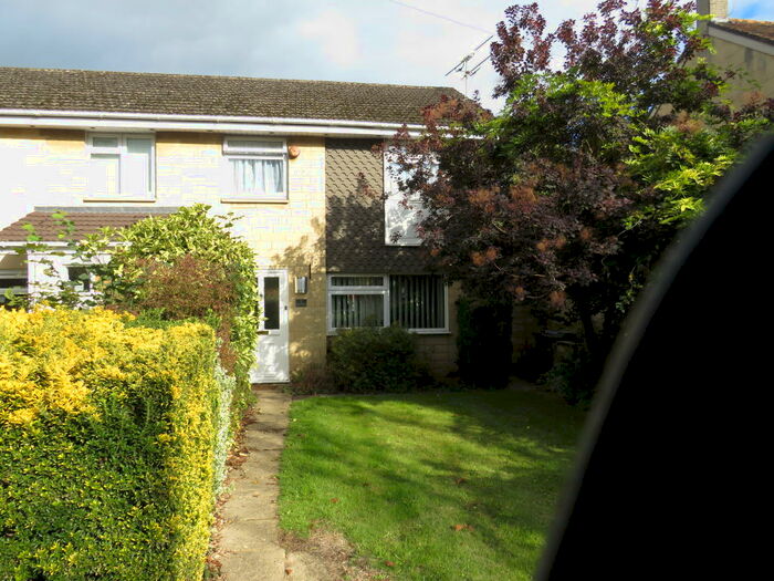 3 Bedroom House To Rent In Pine Close, Corsham, SN13