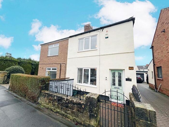 2 Bedroom Semi Detached House For Sale In Barnfield Road, Spennymoor, DL16