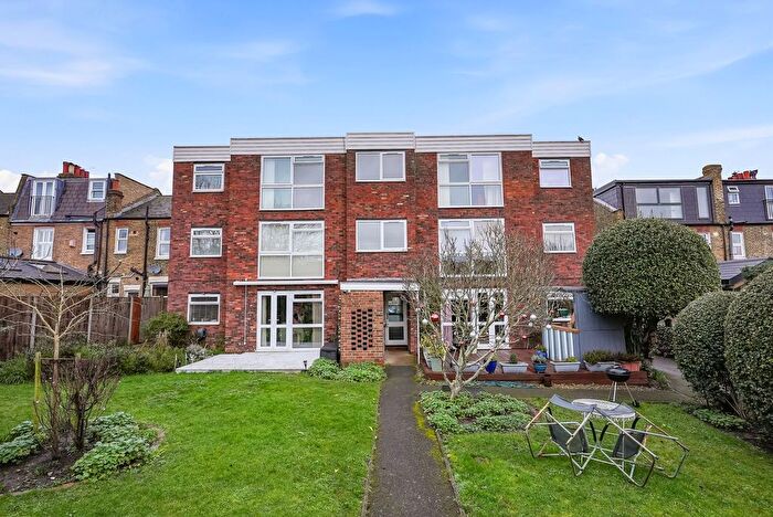 2 Bedroom Flat For Sale In Haydon Park Road, London, SW19