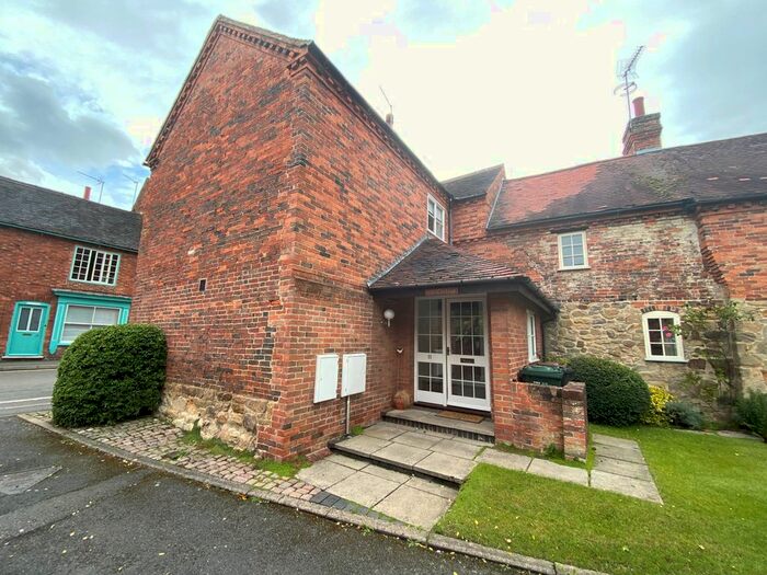 2 Bedroom Cottage To Rent In The Mews, Potter Street, Melbourne, Derby DE73