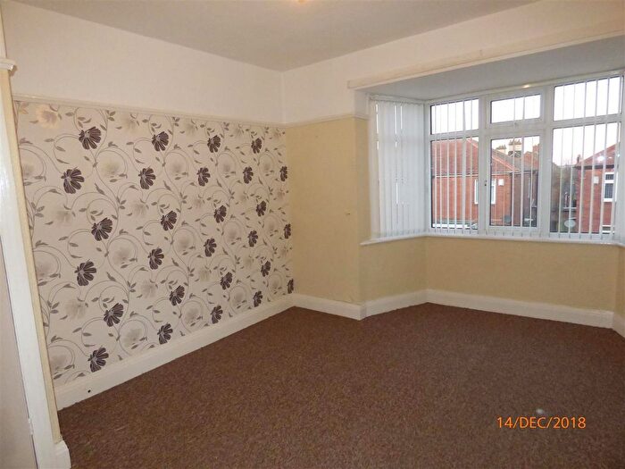2 Bedroom Flat To Rent In Angerton Gardens, Fenham, Newcastle Upon Tyne, NE5