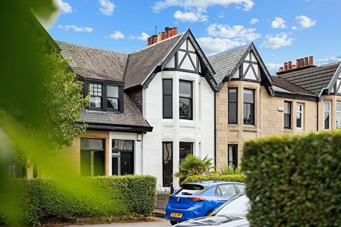 4 Bedroom Terraced House For Sale In Verona Avenue, Scotstoun, G14