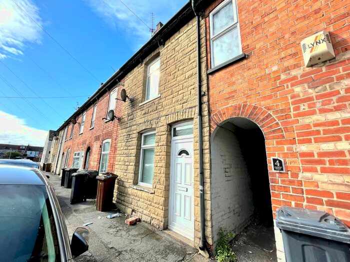3 Bedroom Terraced House To Rent In Charles Street, Lincoln, Lincolnshire, LN5