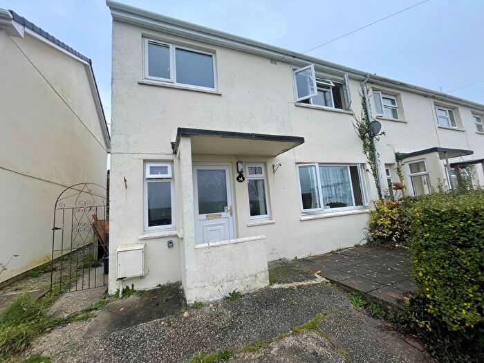 4 Bedroom Property To Rent In Tregothnan Road, Truro, TR1