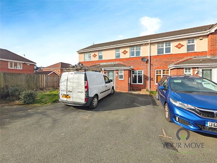 2 Bedroom Detached House To Rent In Watermeet Grove, Stoke-On-Trent, Staffordshire, ST1