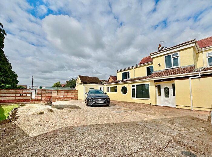 4 Bedroom End Of Terrace House To Rent In Napton Road, Stockton, Southam, CV47