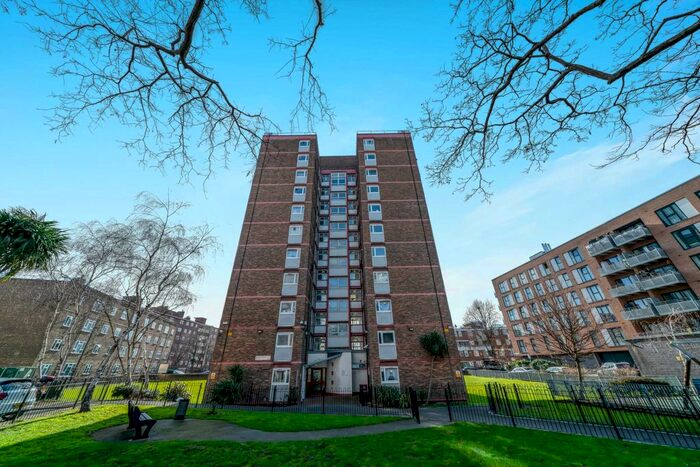 2 Bedroom Flat To Rent In Whiston Road, Hackney, E2