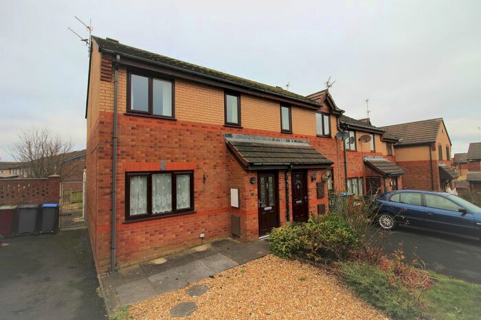 2 Bedroom End Of Terrace House To Rent In Elmridge Crescent, Blackpool FY2