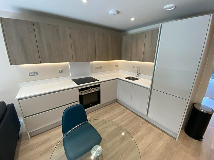 2 Bedroom Apartment To Rent In Novum House, Water Lane, Cambridge, CB4