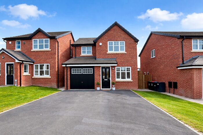 3 Bedroom Detached House For Sale In Pendle Close, Cleveleys, Lancashire, FY5