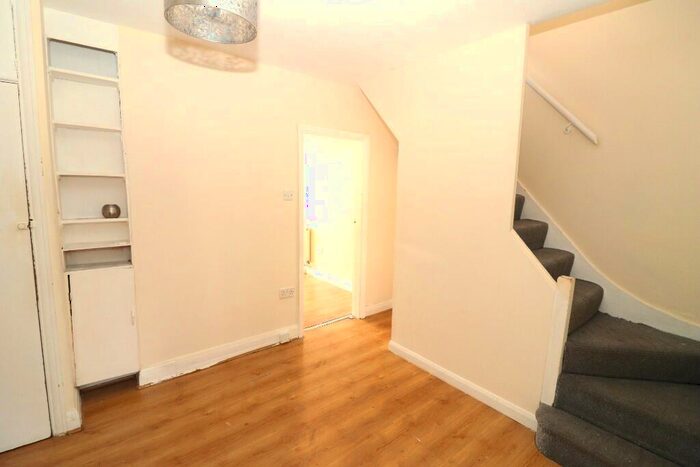 3 Bedroom Terraced House For Sale In Third Avenue, Dagenham, London, RM10