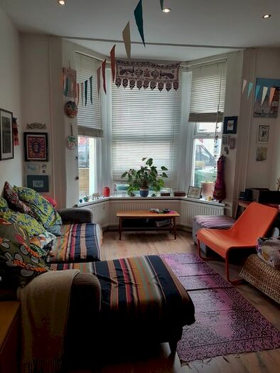 4 Bedroom Flat To Rent In Arthur Road, London, N7