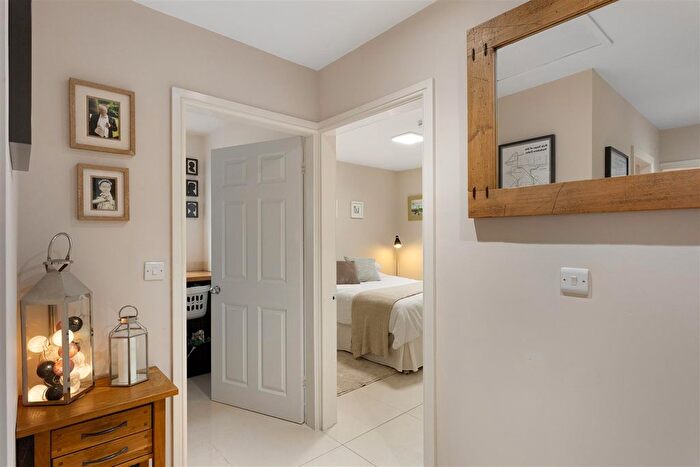 2 Bedroom Detached Bungalow For Sale In Tadcaster Road, Dringhouses, York, YO24