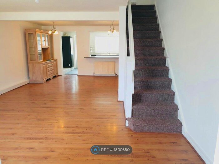 3 Bedroom Terraced House To Rent In Channel Close, London, TW5