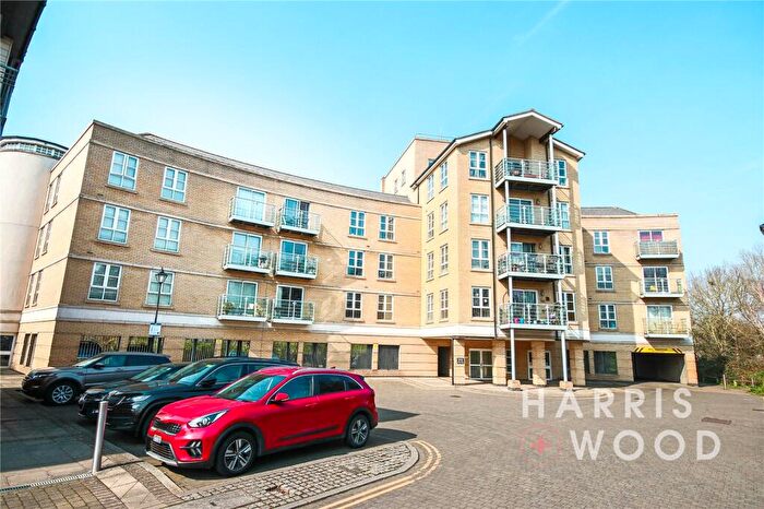 2 Bedroom Apartment To Rent In Rotary Way, Colchester, Essex, CO3
