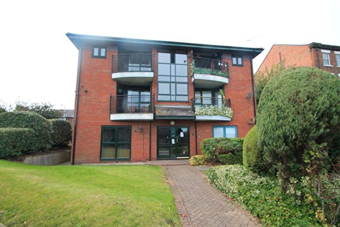1 Bedroom Apartment For Sale In Priory Wharf, Birkenhead, Merseyside, CH41